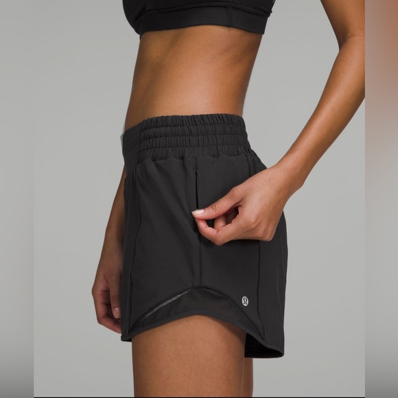 LULULEMON - Hotty Hot High-Rise Lined Short 4" Black - Picture 2 of 5